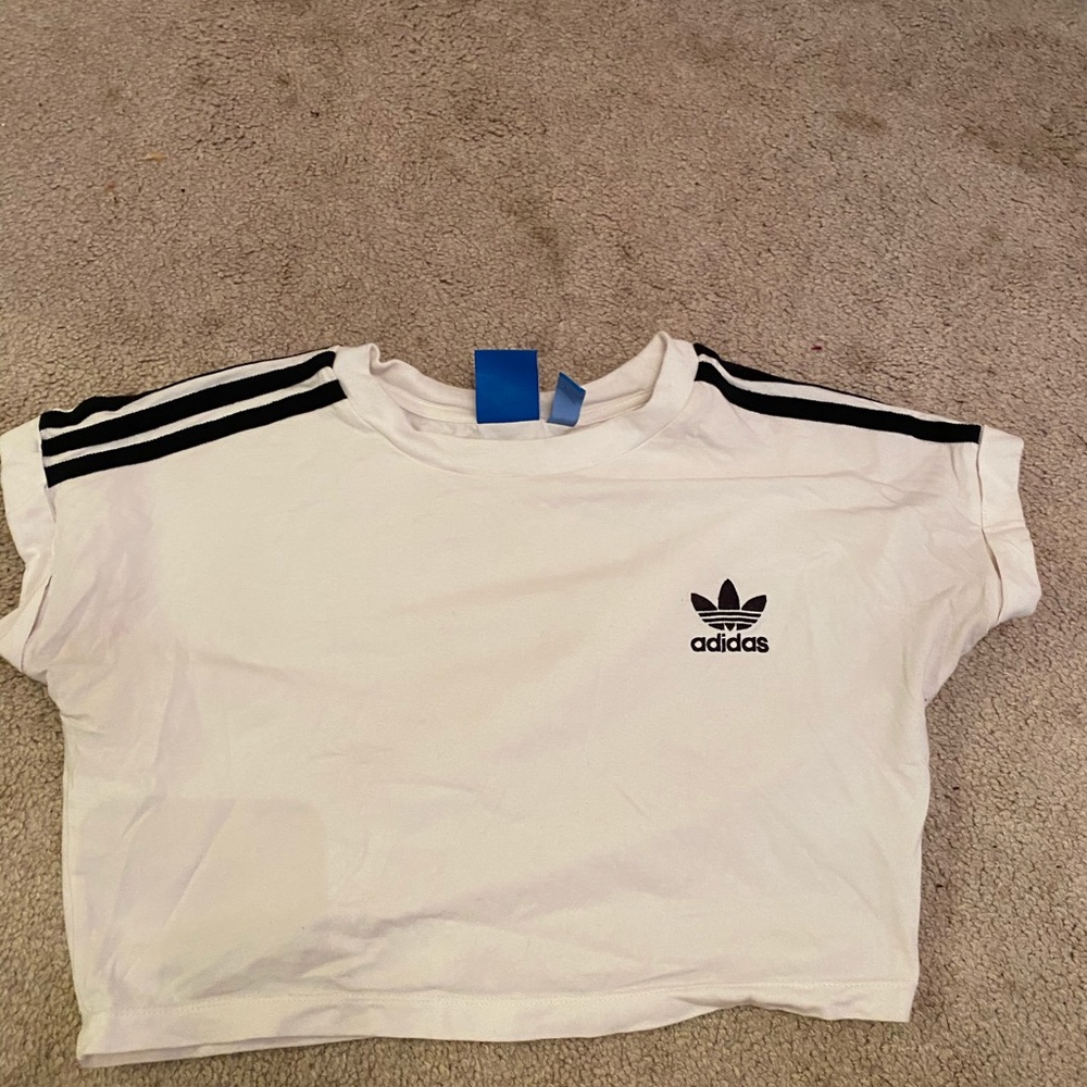 cropped white adidas T